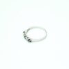 Diamantring i 18k vitguld med safirer -0,03ct diamanter