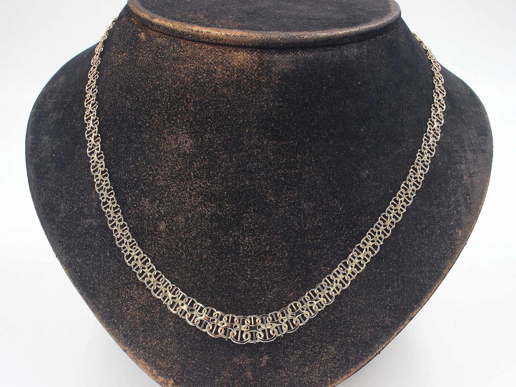 X-länk halsband med stavar i 18k guld. vikt: 15,8g