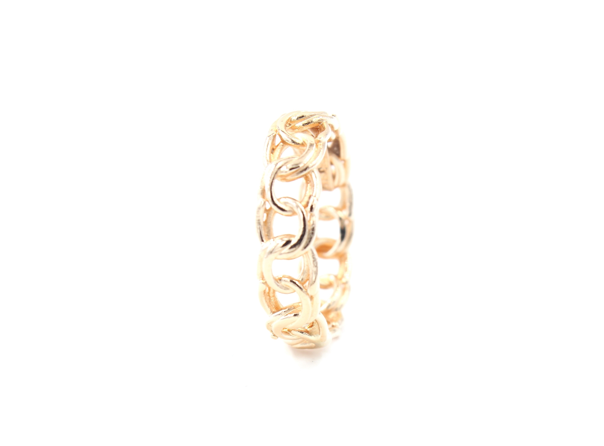 Hel Bismarck ring i 18k guld. vikt: 4g