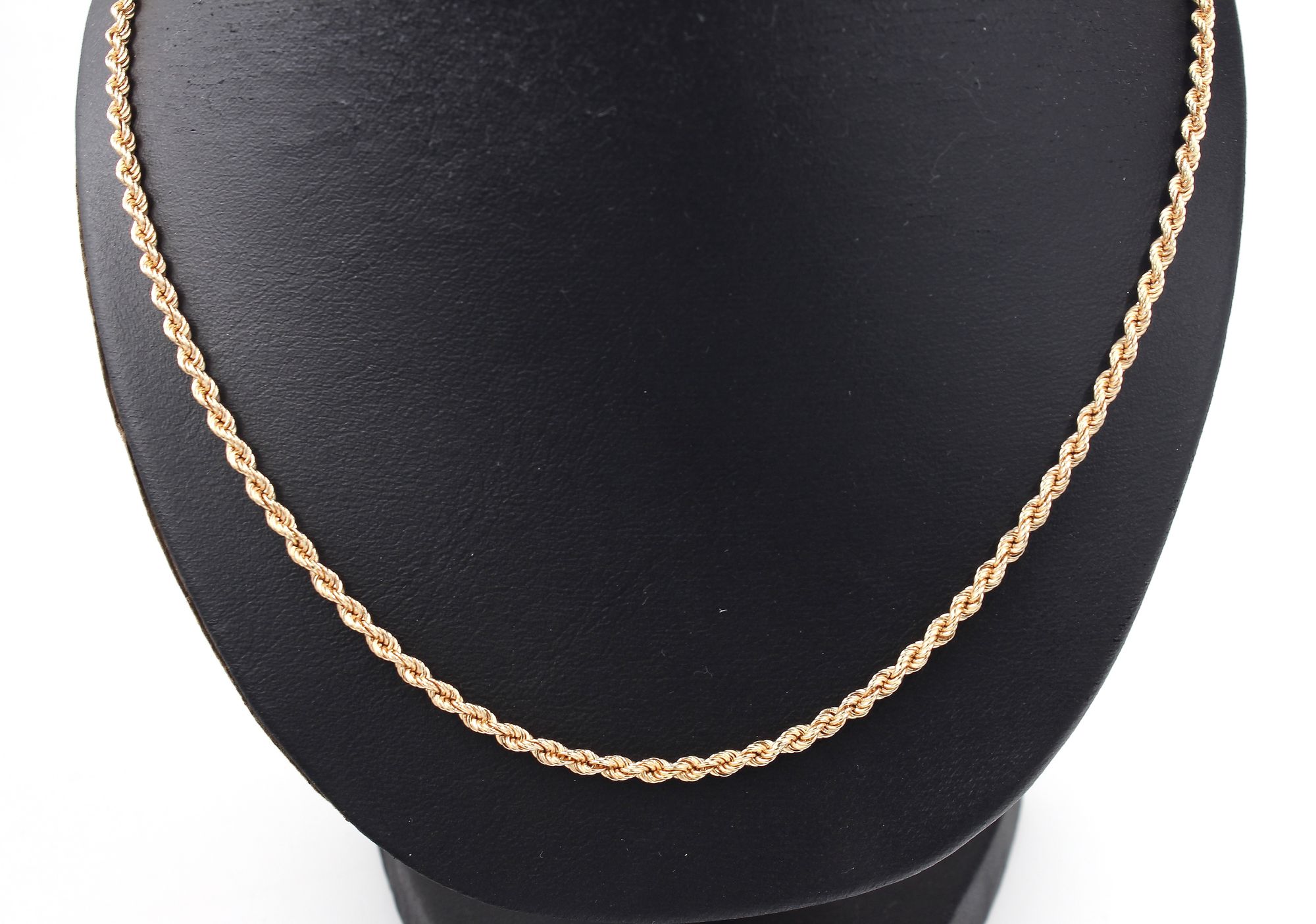 Cordell halsband i 18k guld , massiv.Vikt 16,2g
