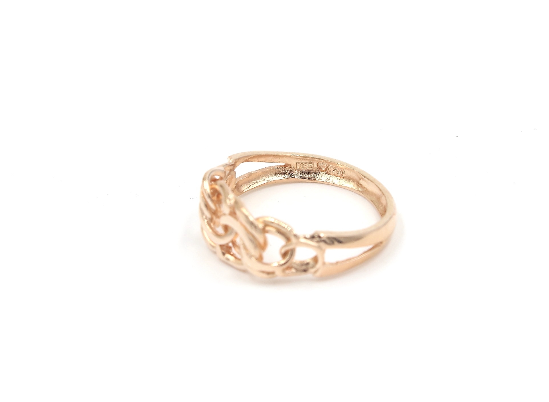 Bismarck ring i 18k guld. vikt: 2,8g