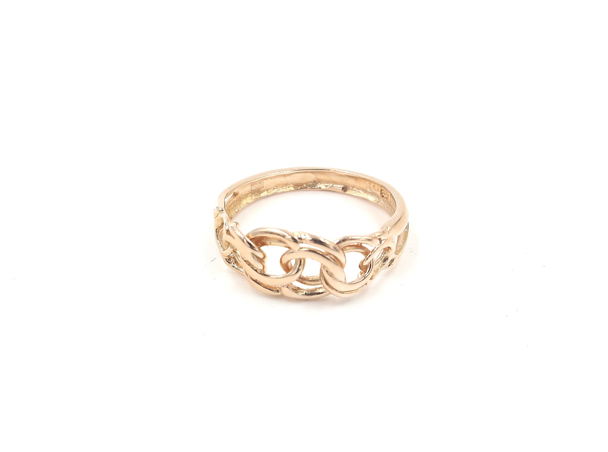 Bismarck ring i 18k guld . vikt: 2,6g