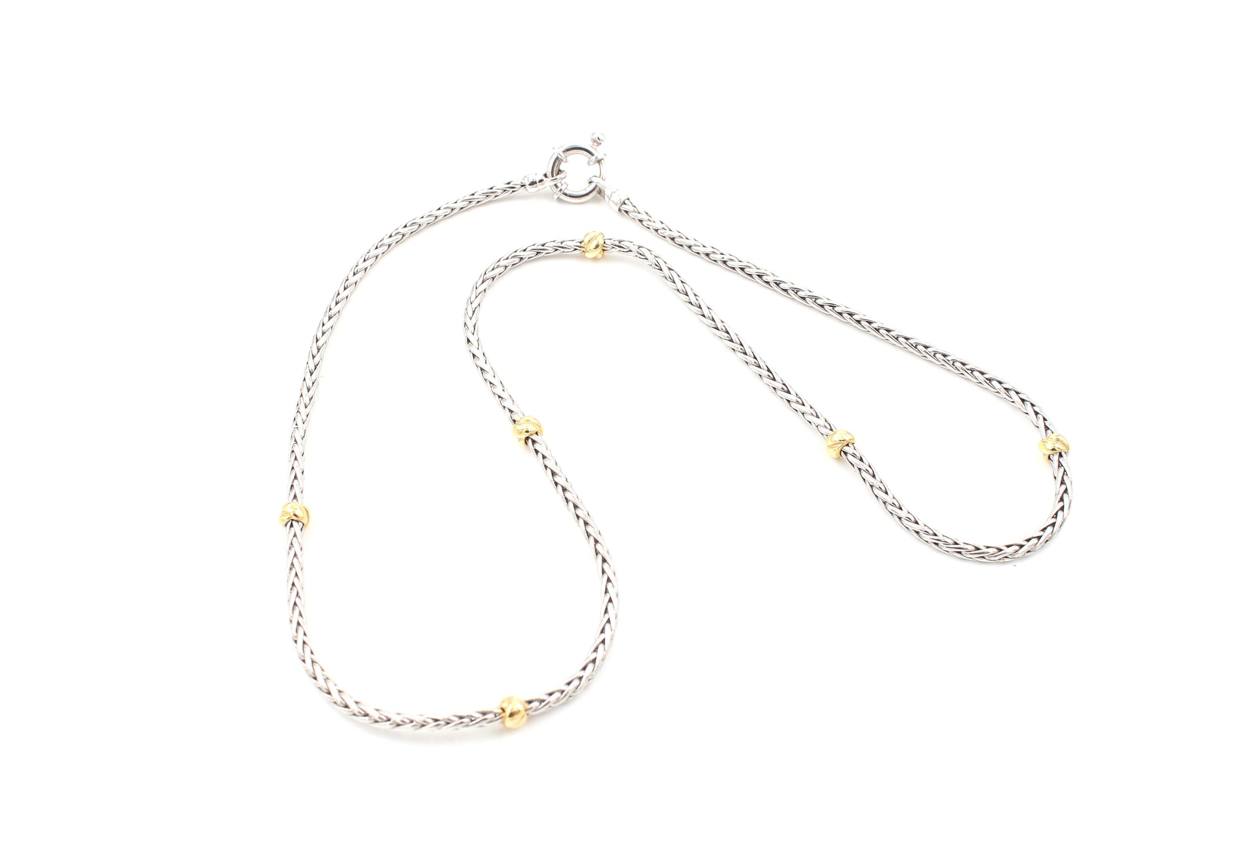 Halsband i 18k guld och vitguld.