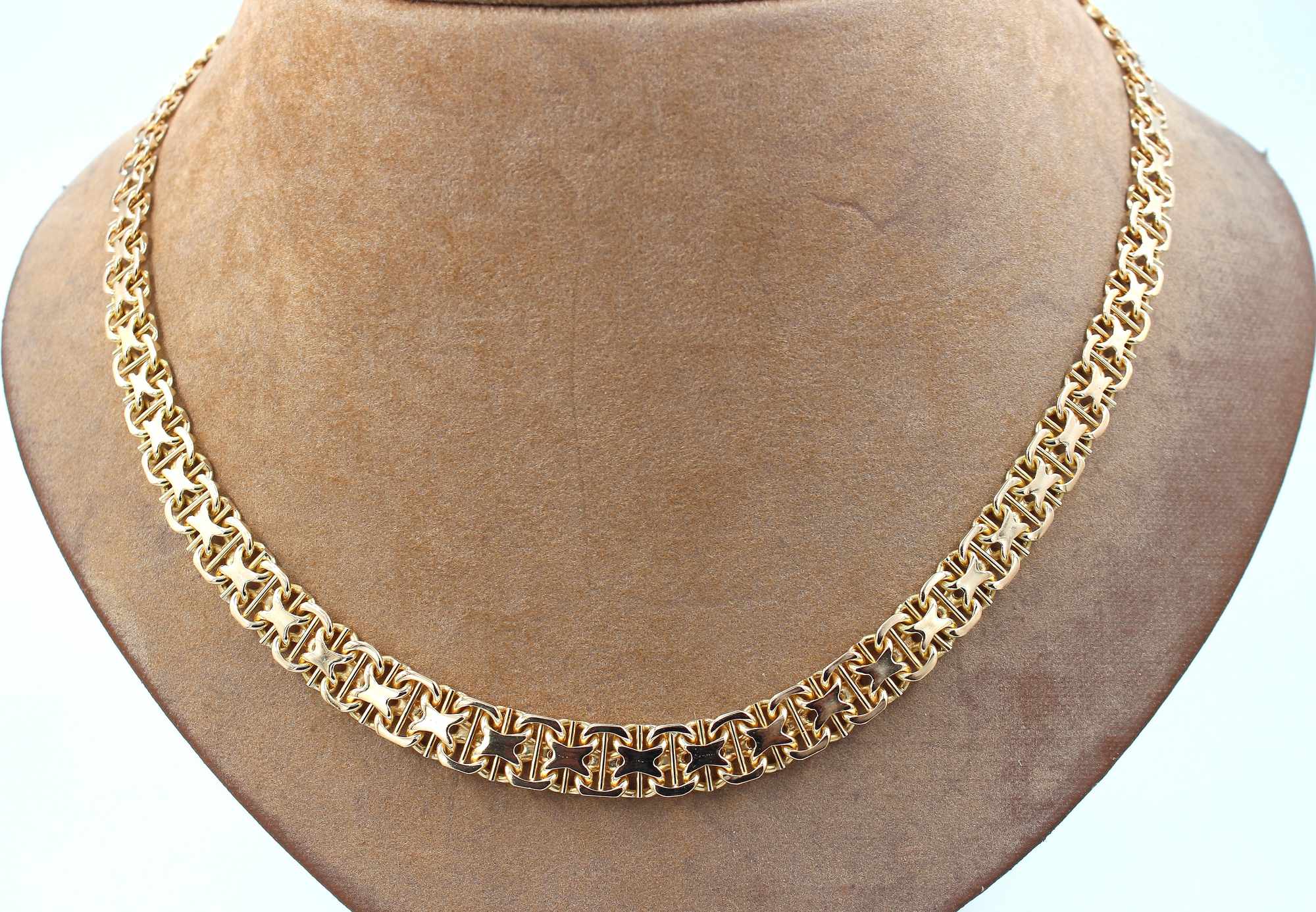 X-länk halsband med stavar i 18k guld. vikt: 29,95g