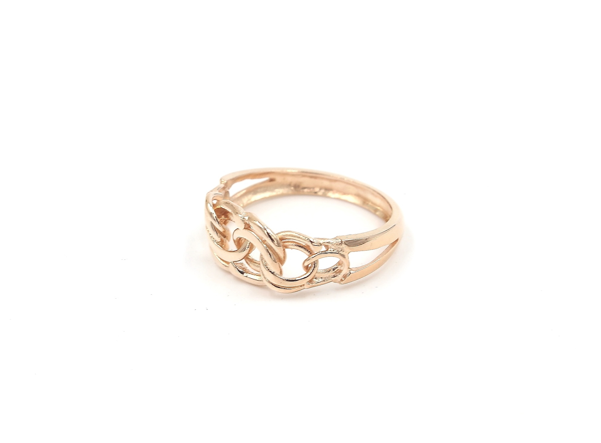 Bismarck ring i 18k guld. vikt: 2,8g