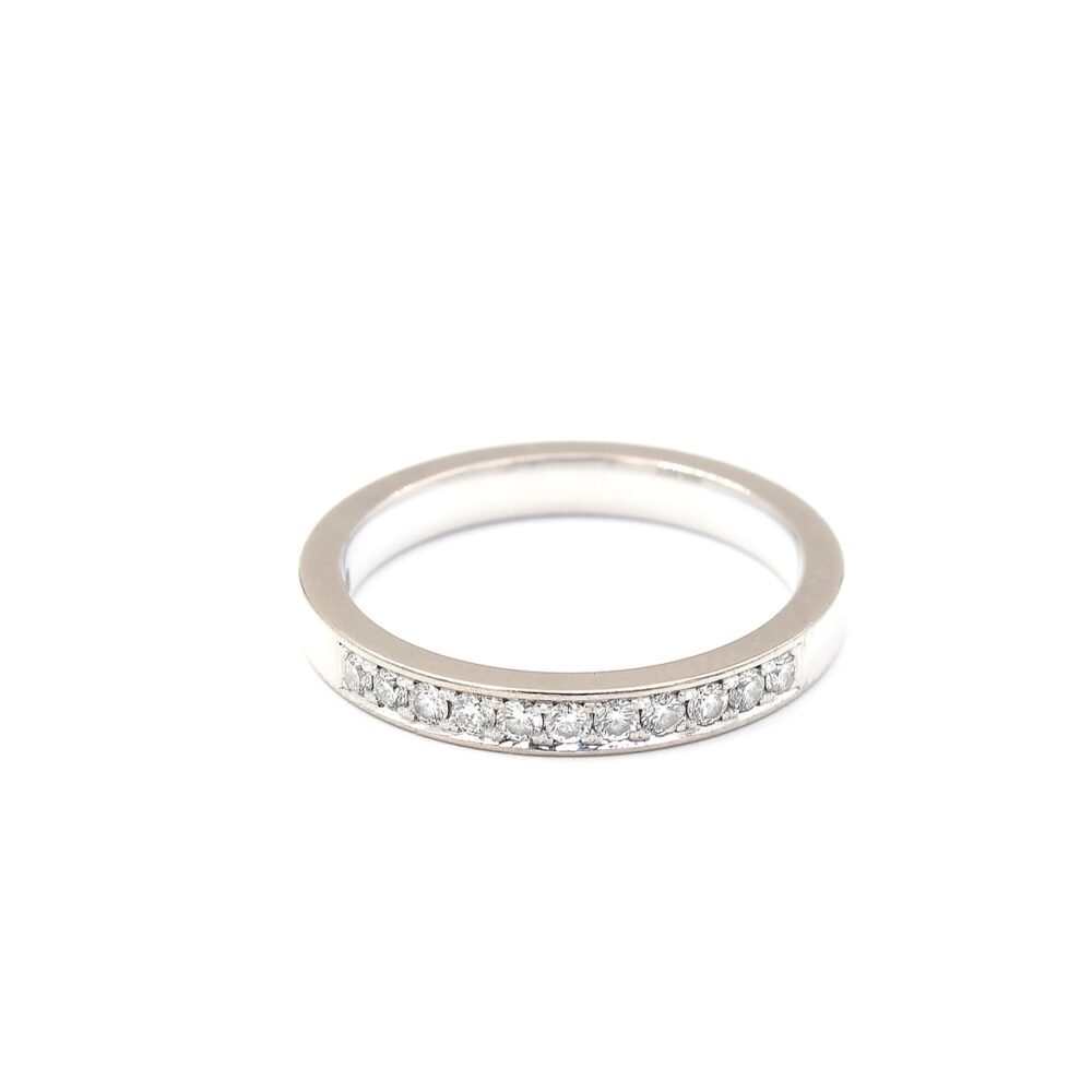 Diamantring i 18k vitguld- 0,22ct