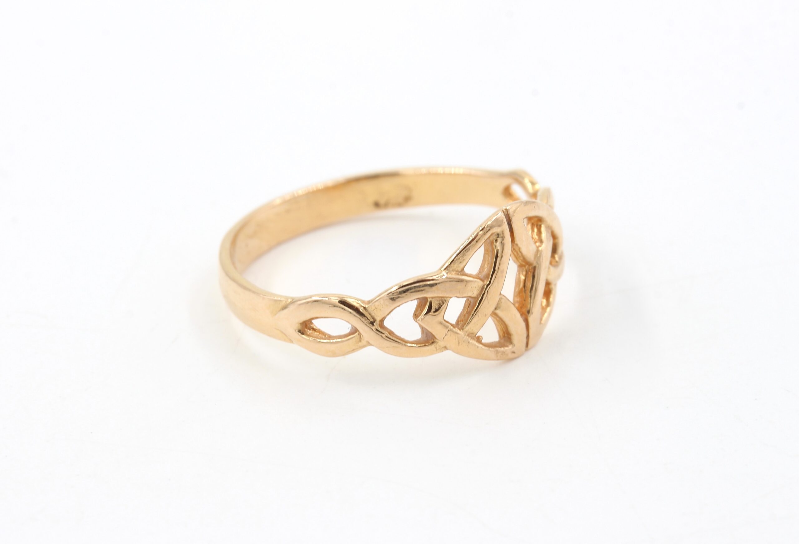 Ring i 18k guld. vikt:2,7g