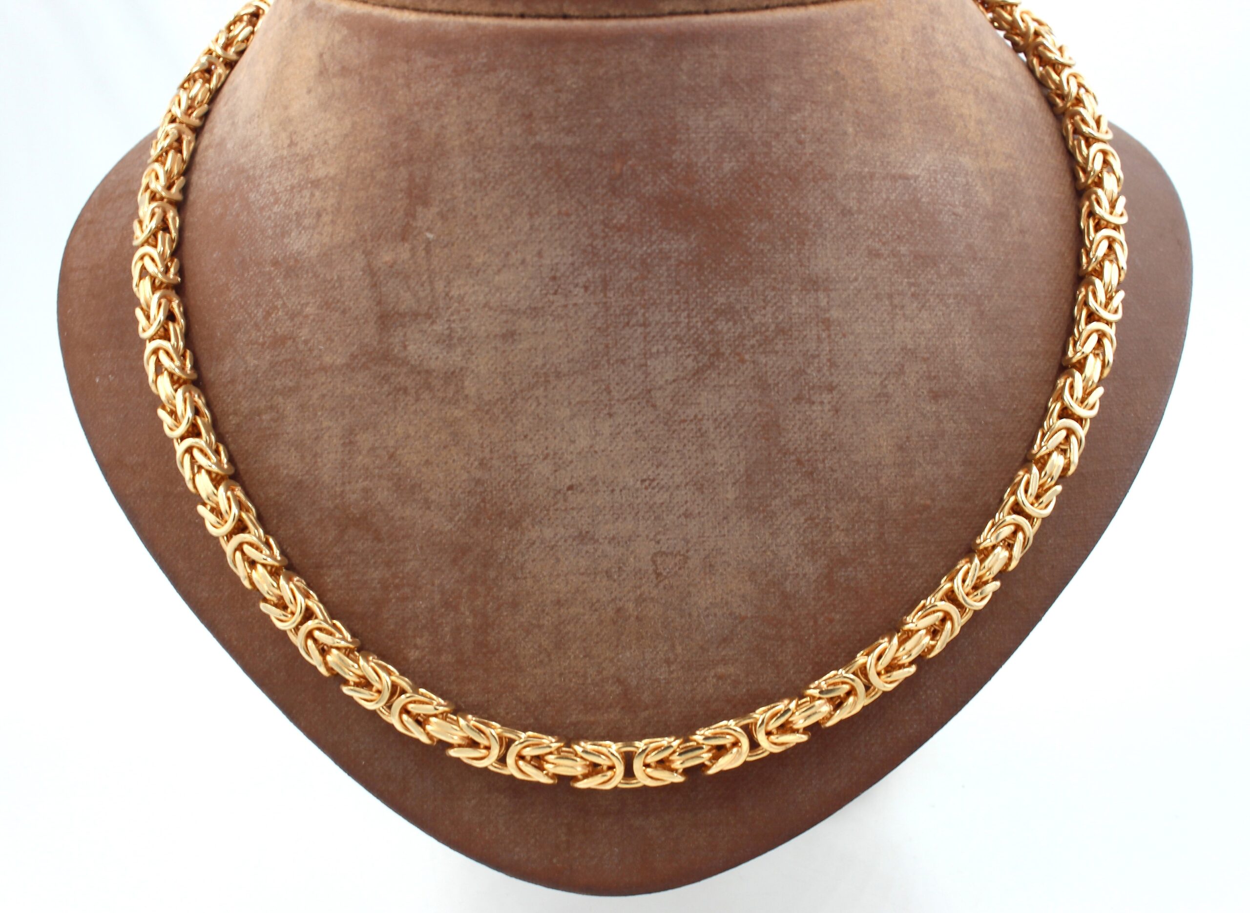 Kejsar halsband i 18k guld- massiv. vikt: 104,3g
