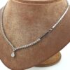 Diamant halsband i 18k vitguld. vikt: 16,8g